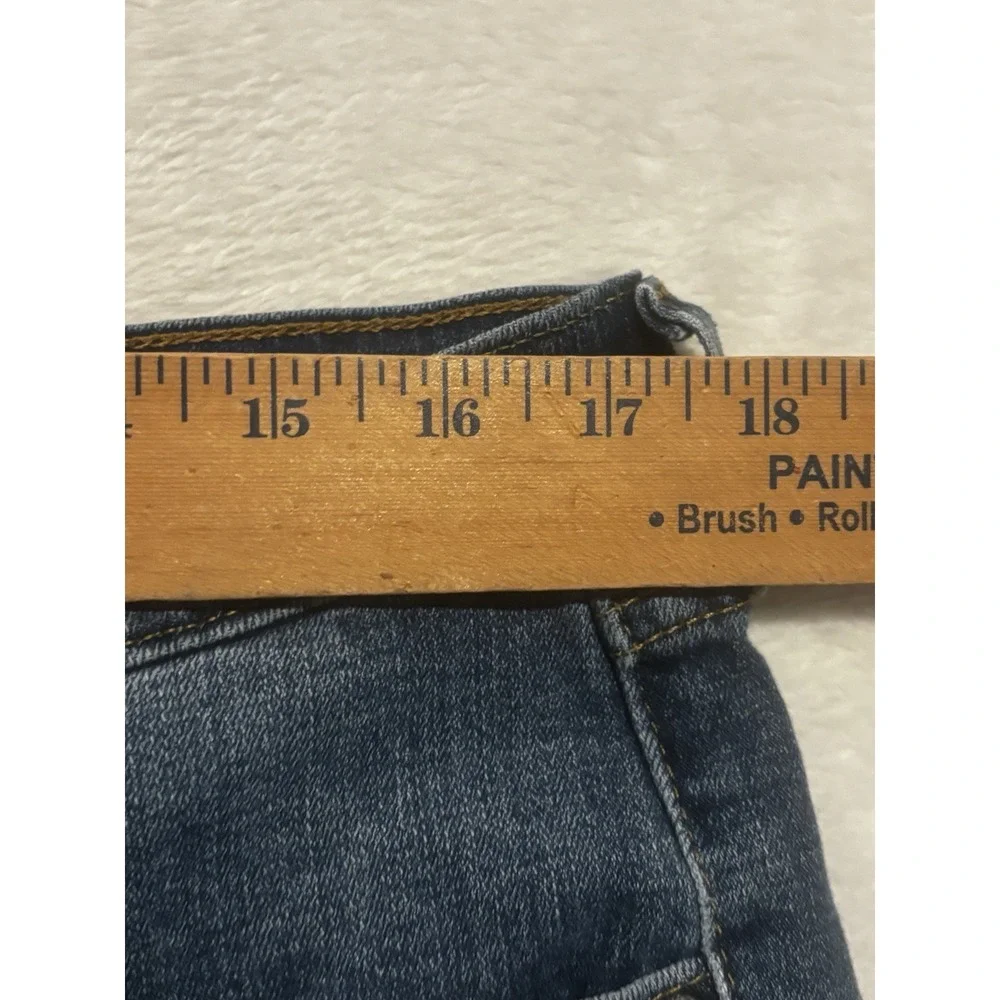 Levi's Women Shorts W32 Blue Denim Shorts Jeans‎ Stretch Med Wash Mid Rise
